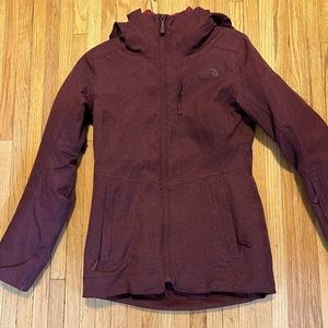The North Fave 3-In-1 Purple/Burgundy Ski Jacket (XS)